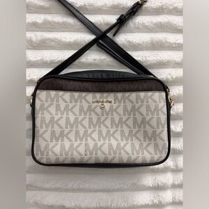 Michael Kors Navy and Cream Monogram Jetsetter Crossbody Bag